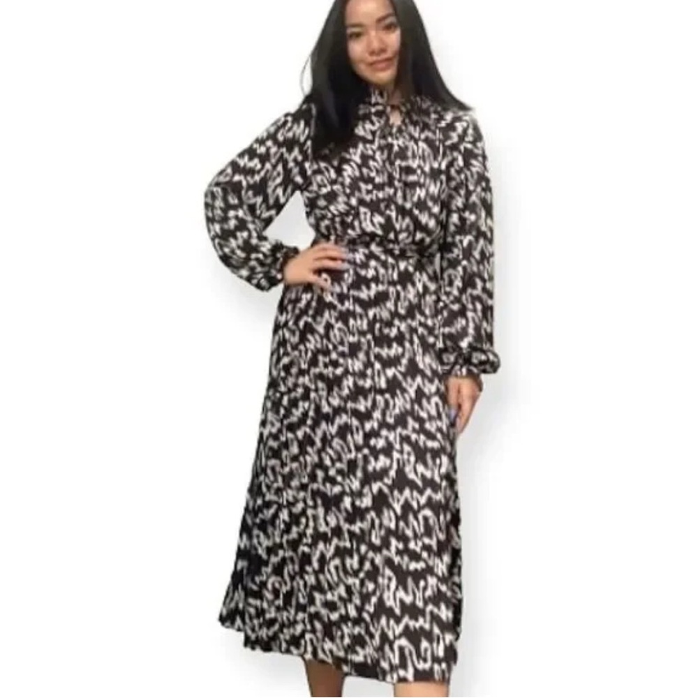 SCOOP Women's Long Sleeve Split Neck Pleated Midi Dress Size XXXL (22)